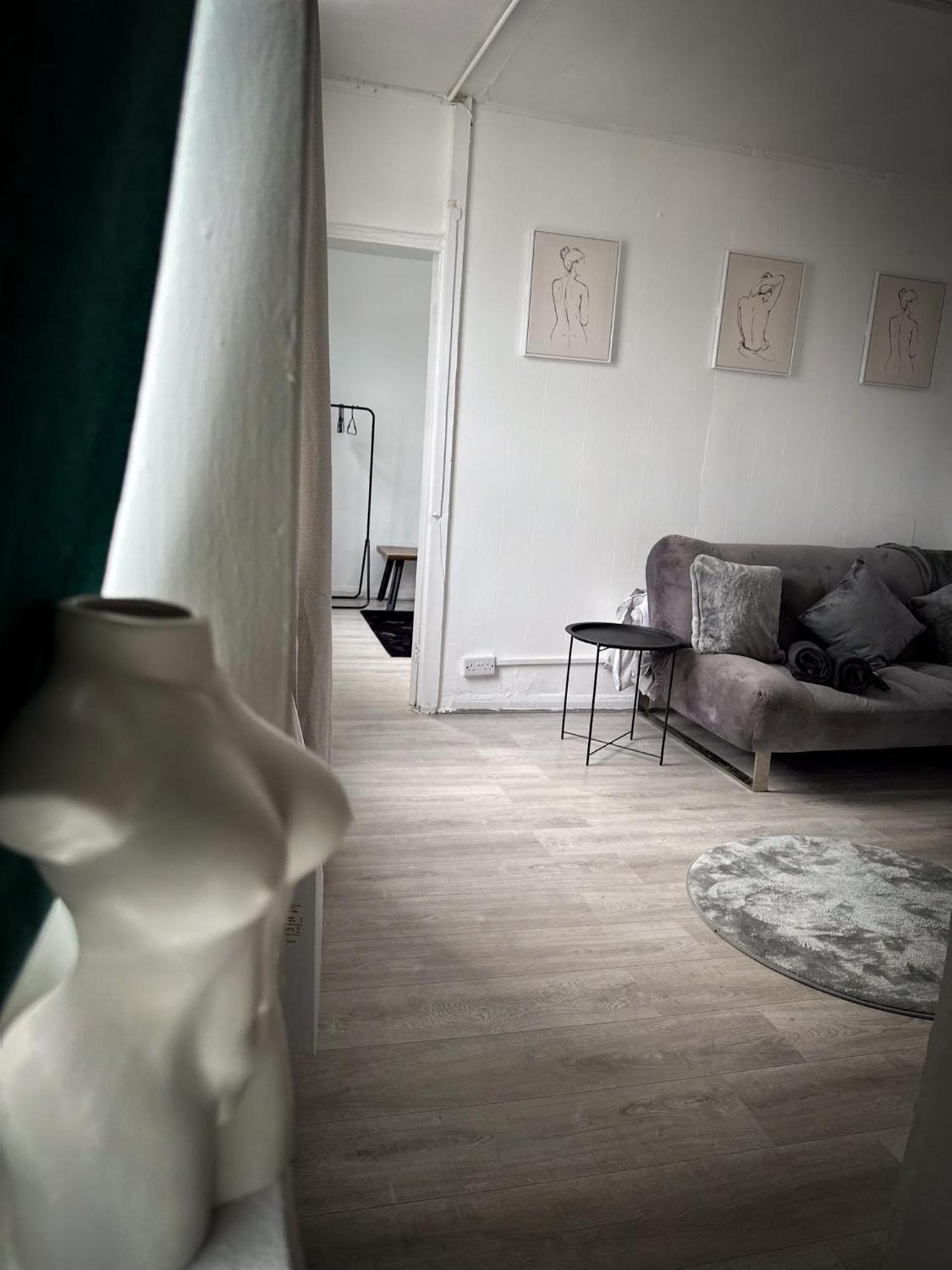 A Stylish Central Apartment In The Heart Of The City Бирмингем Экстерьер фото